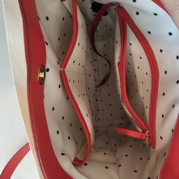 NWT On 34th Red Hattie Medium Shoulder Bag Versatile Everyday Tote - Picture 9 of 16